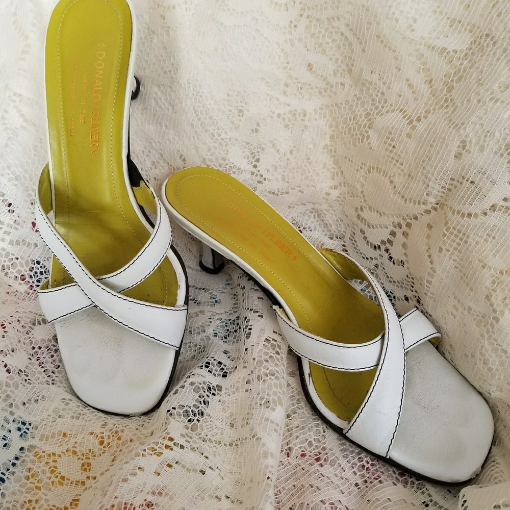 Donald J Pliner sandal